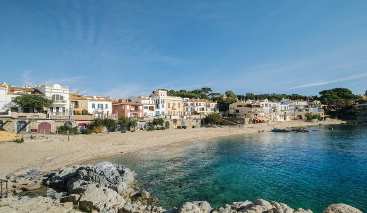 Costa española y rentabilidad inmobiliaria: por qué la nuda propiedad es la nueva oportunidad